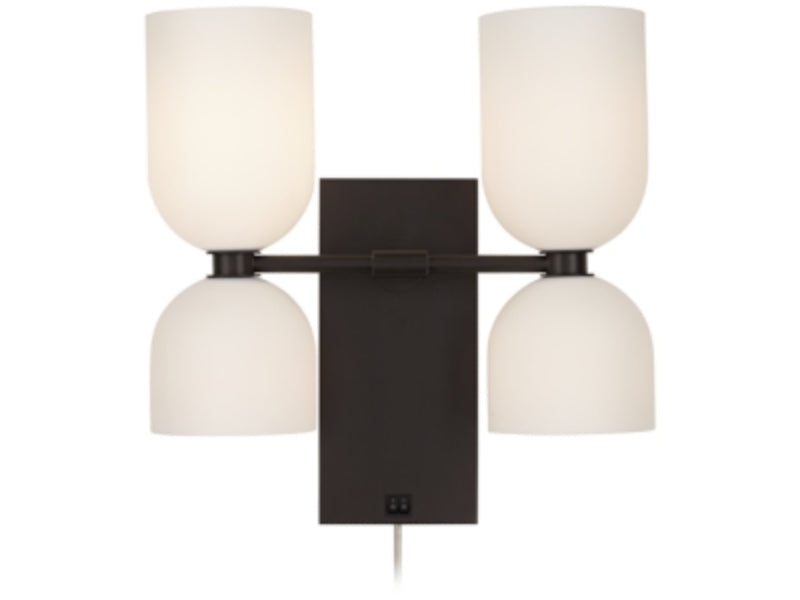 CIS-351B - Nightstand Lamp @ Queen/Queen Rooms